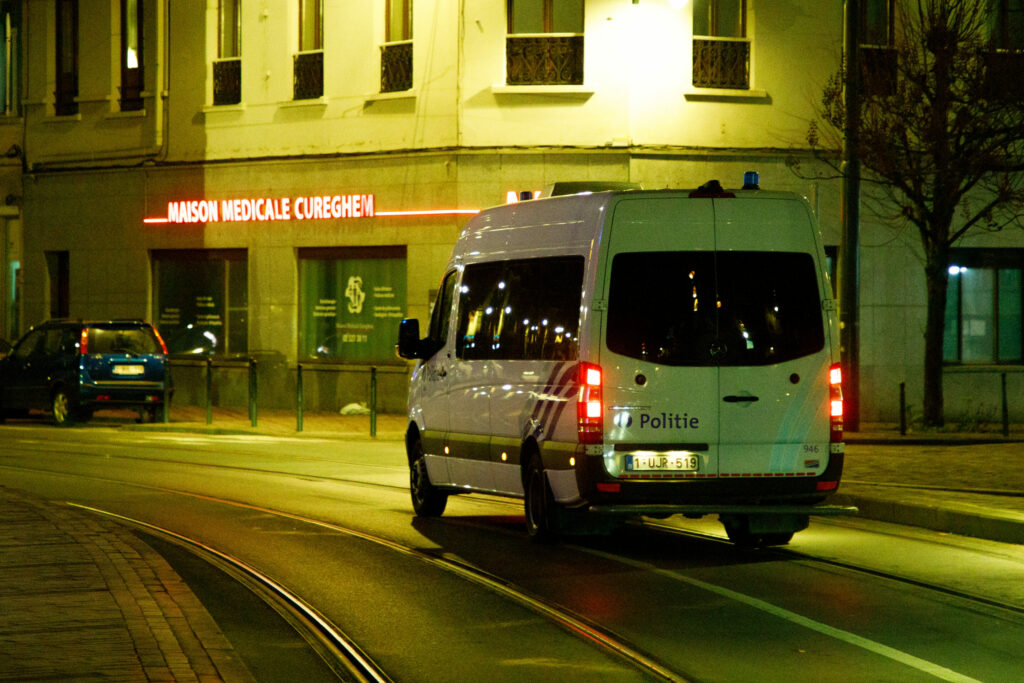 Shooting at Anderlecht bar near police station