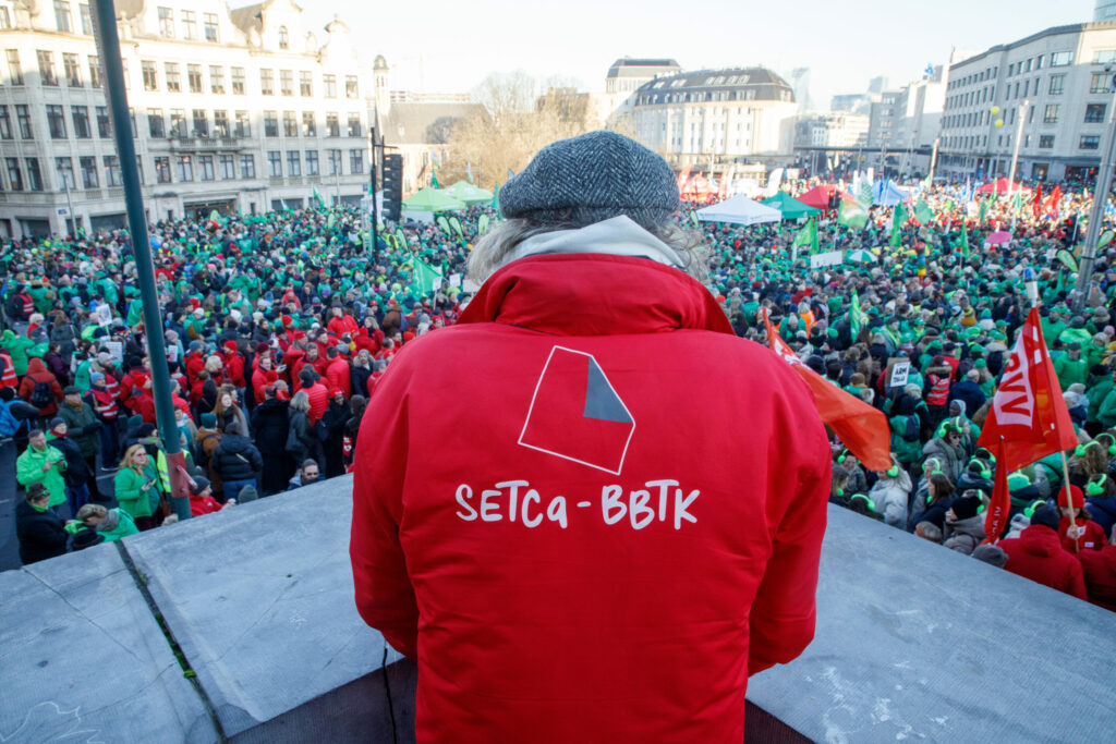 Union denounces decision to allow shops to open on Sundays