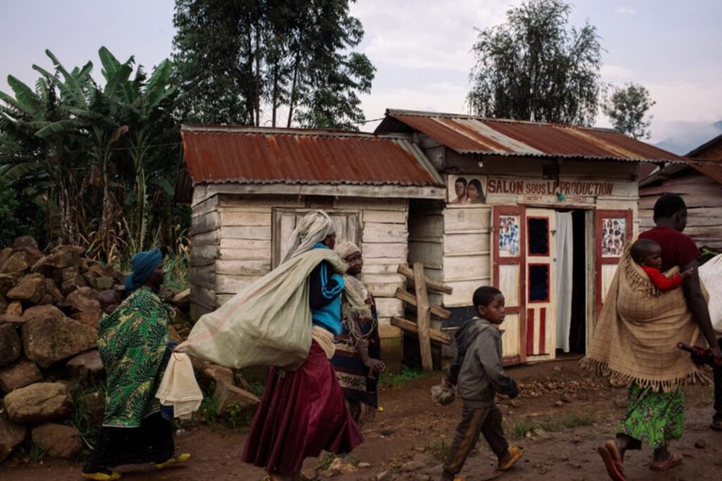 Over 400,000 people displaced by violence in eastern DR Congo