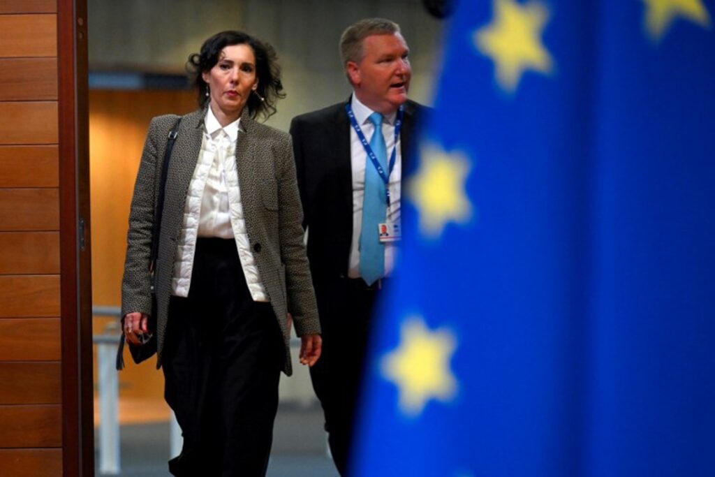 Belgium criticised for failing to transpose European laws