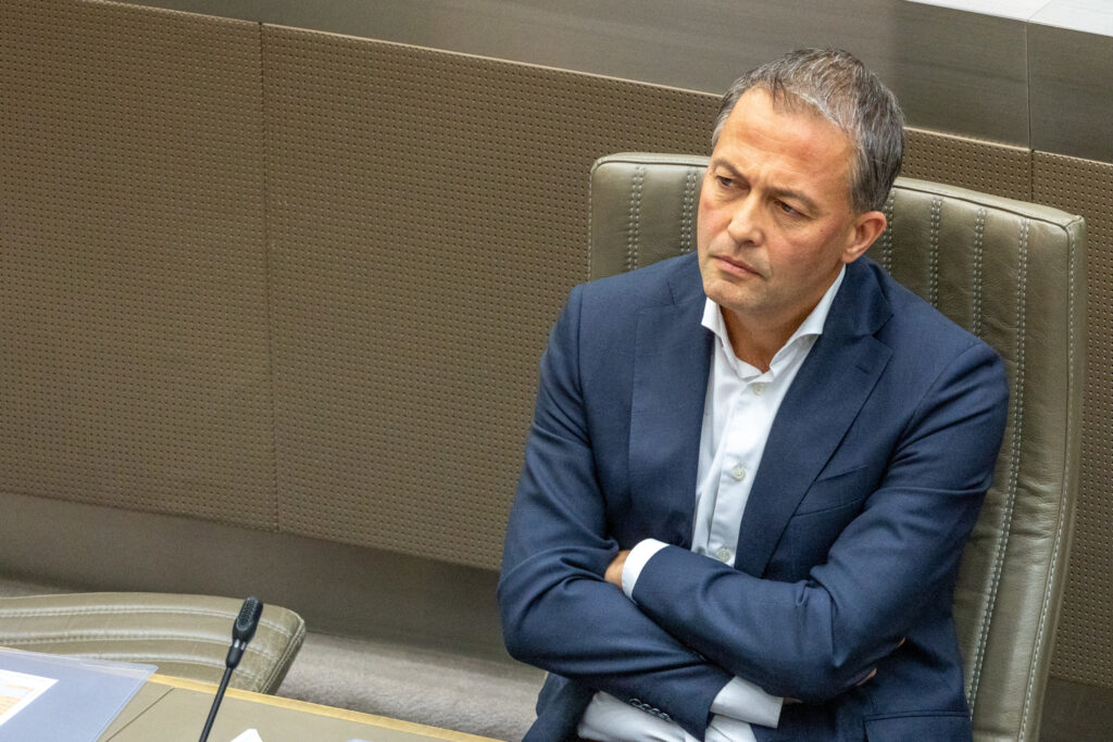 Open VLD leader calls for clear relationship with Francophone liberals