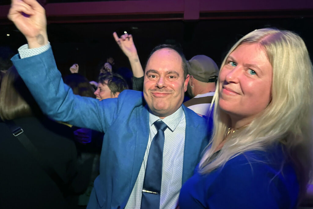 Belgian civil servants kick off 2025 with ball at Ancienne Belgique