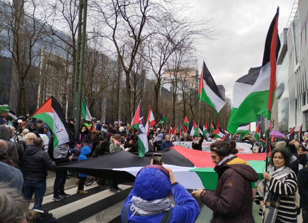 Rally against islamophobia gathers hundreds in Brussels