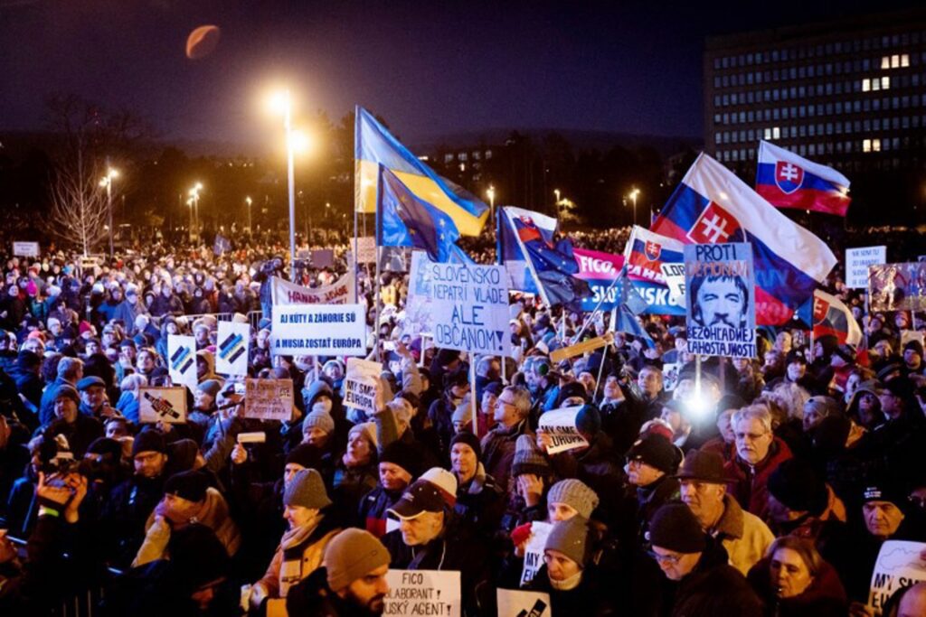 'We are Europe': Thousands demonstrate in Slovakia against closer ties with Russia