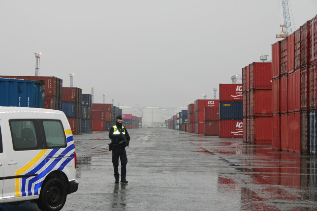 Antwerp Port remains 'most popular' destination for Latin American drug mafia