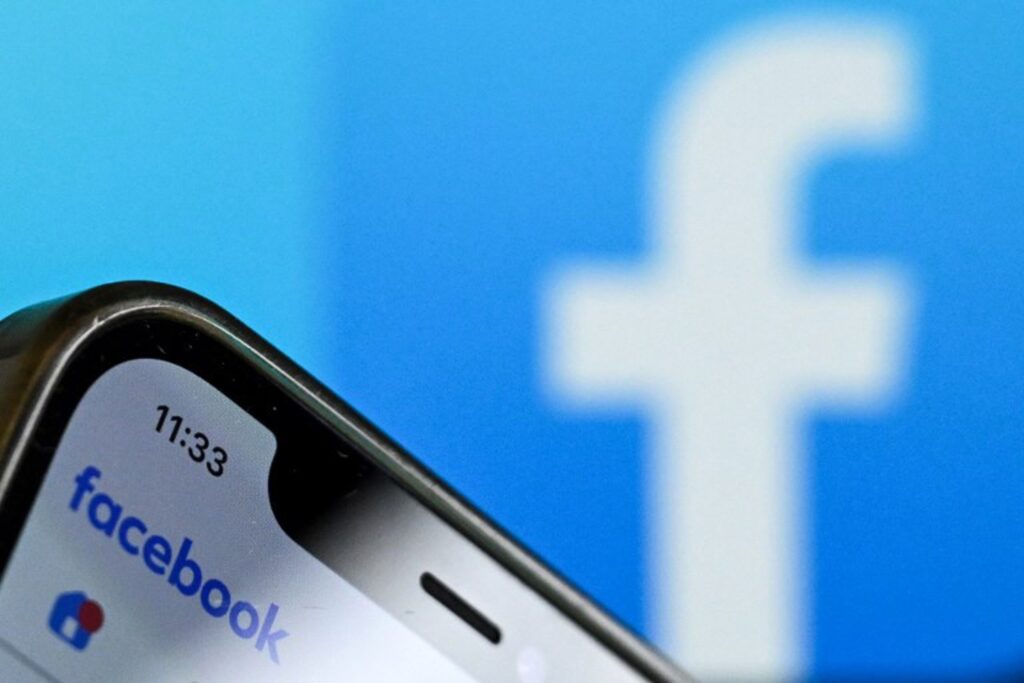 EU fines Apple and Meta €500 million and €200 million for breaching digital rules