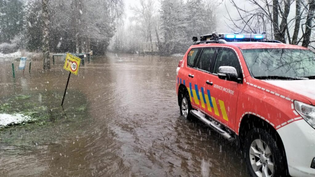 Wallonia places 13 rivers on high flood alert