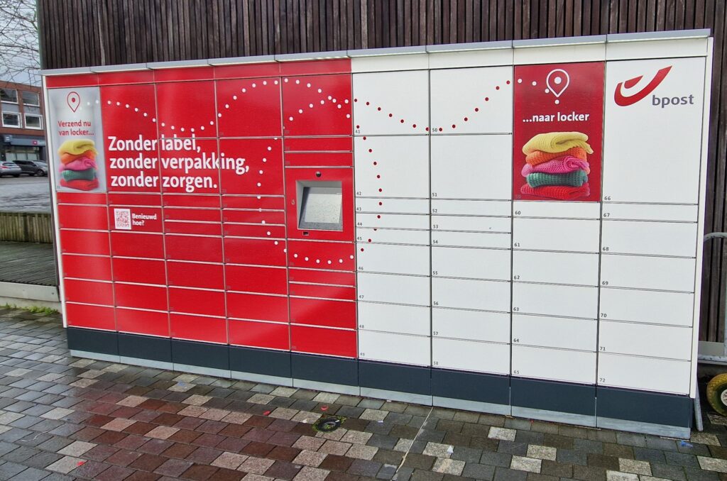 Half of Belgian train stations will have parcel box by the end of the year