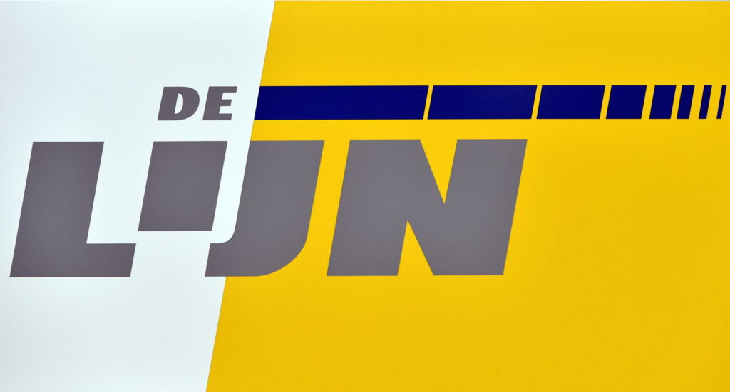 De Lijn bus catches fire due to overheated AC in near Antwerp