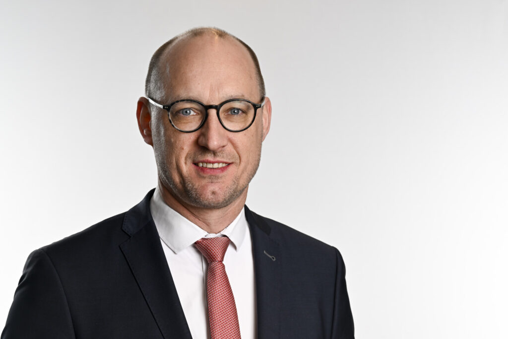 Former finance minister Vincent Van Peteghem wins Golden Brick award