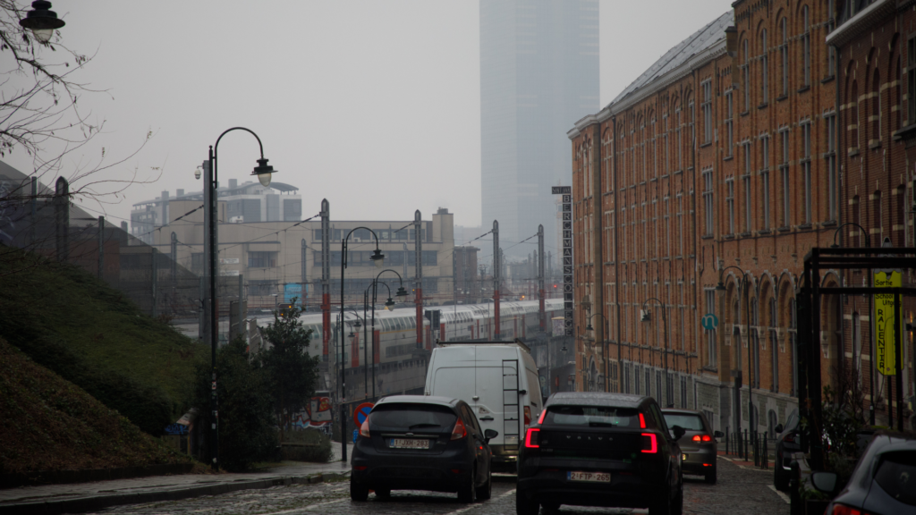 Air pollution passes first warning threshold in Brussels