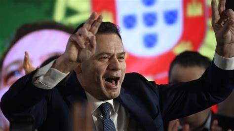 Portuguese Prime Minister to seek vote of confidence amid political turmoil