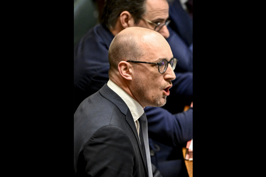 Budget Minister wants compensation for increased defence budget