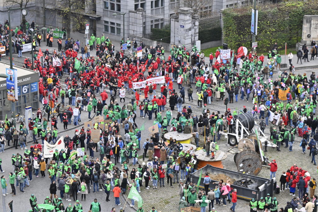 Non-profit workers to take to Brussels' streets on 22 May