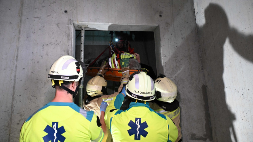 Man rescued after 5th floor fall in Saint-Josse construction site (video)