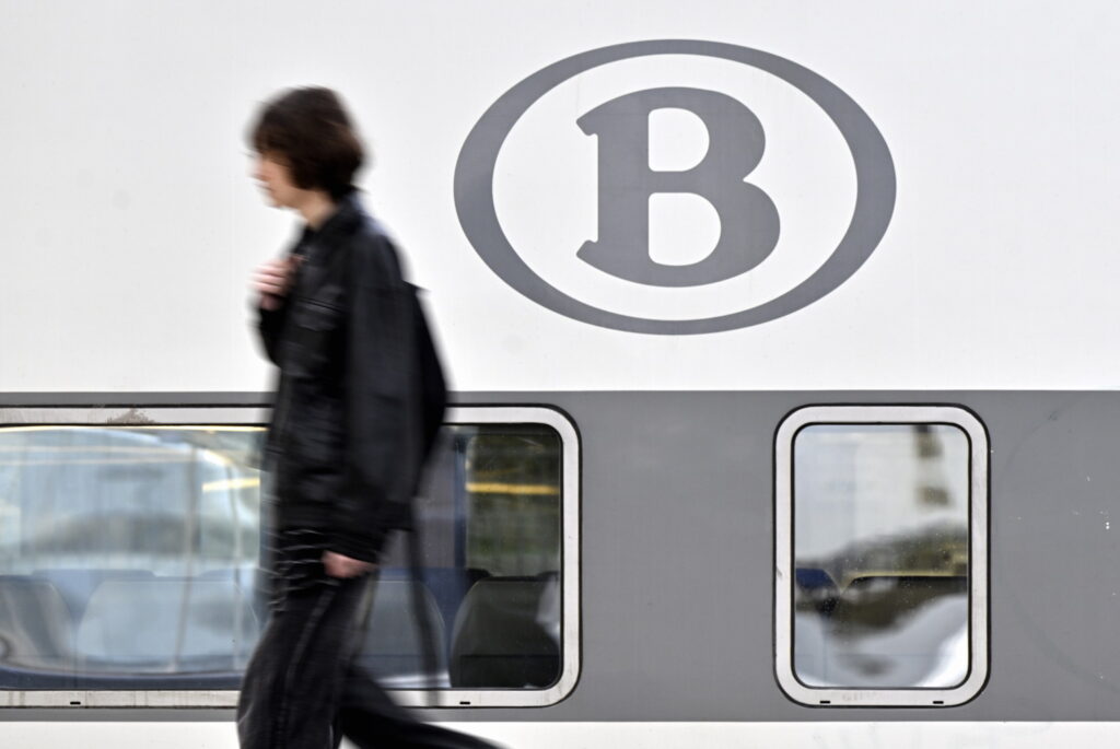 Why is dating someone 40 minutes away considered an extreme sport in Belgium?