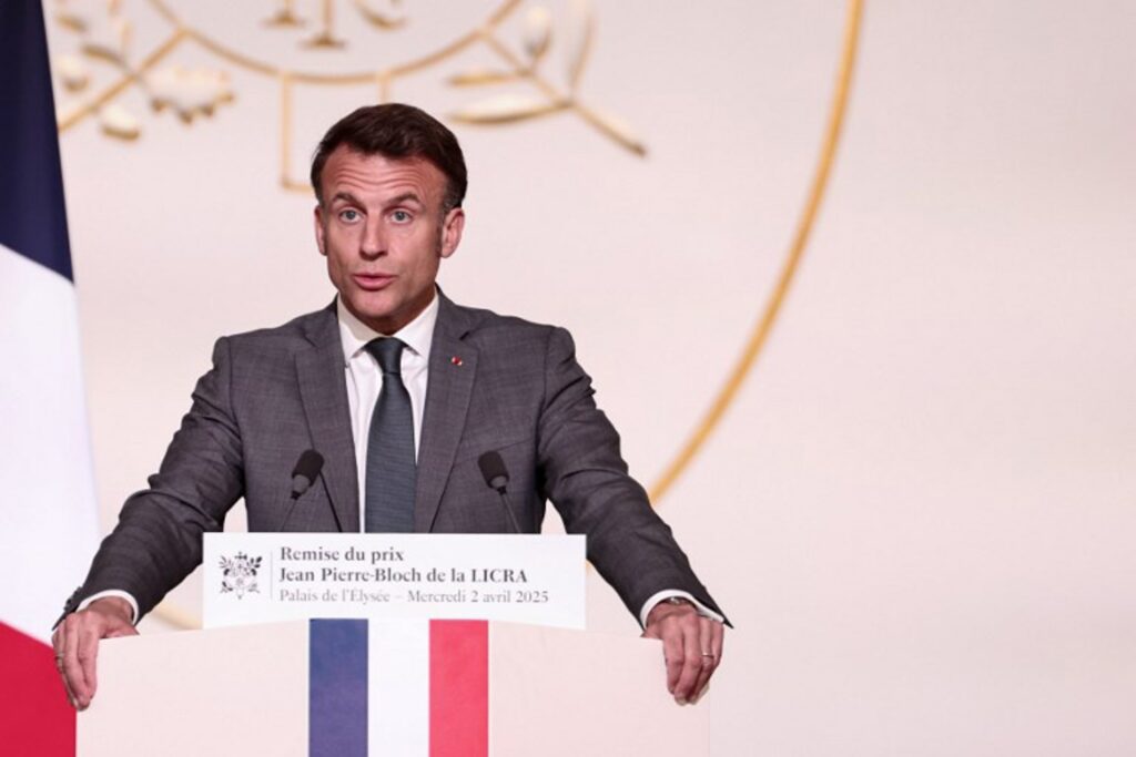 Macron calls Trump's tariff delay 'a fragile pause'
