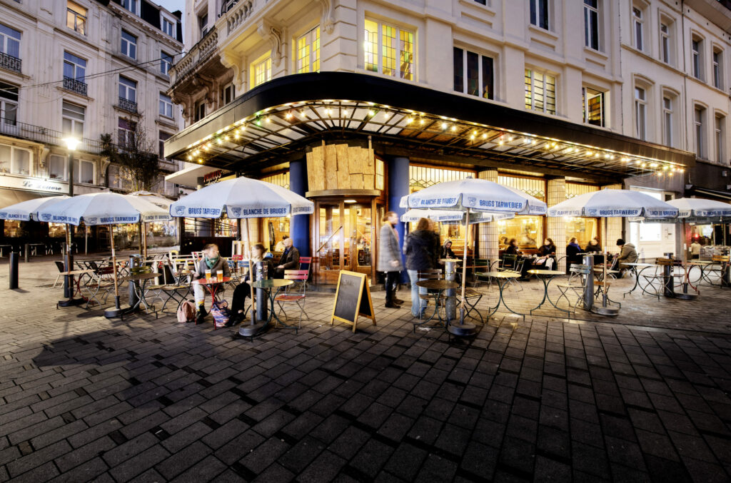 Fears of gentrification as iconic Saint-Gilles bars ordered to close early