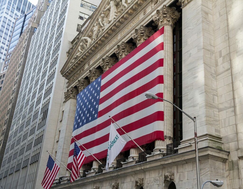 Solid gains on Wall Street following corporate earnings reports