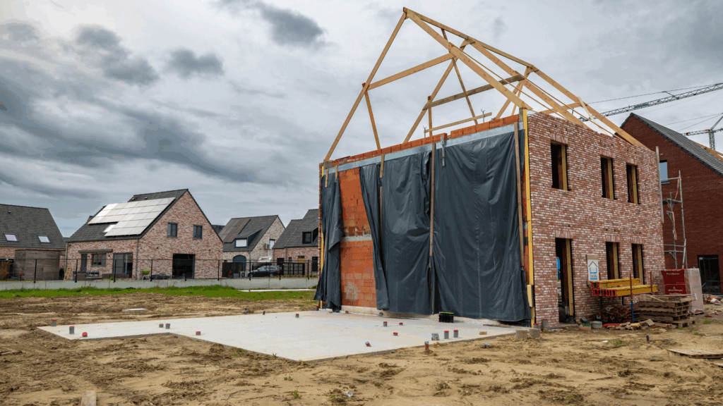 Flemish Environment Minister to review building permit process
