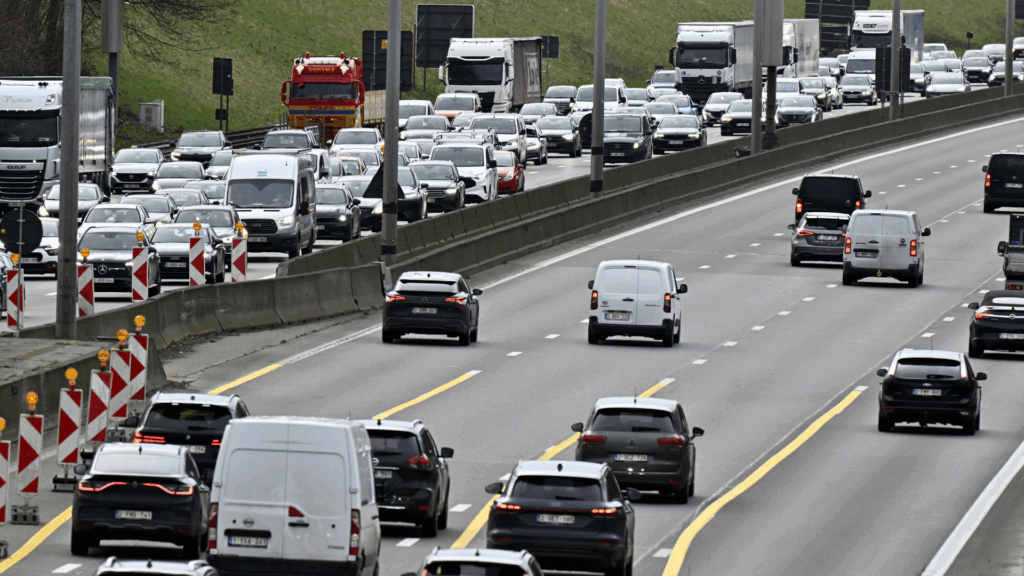 Significant disruption on E40 towards Brussels from 30 April