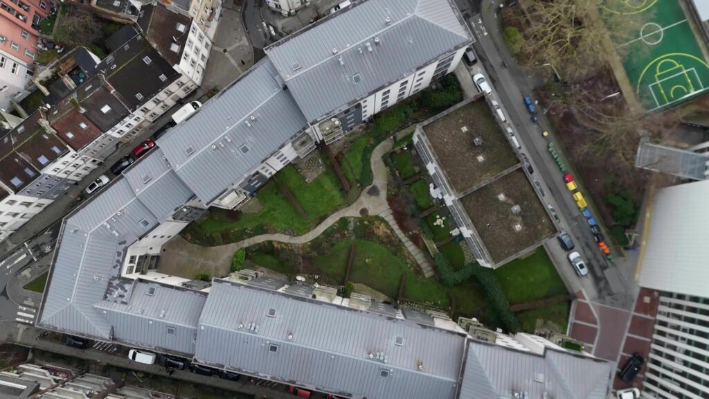 Who watches the Syndic? A Belgian co-ownership story of scam