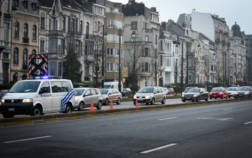 Kilo of cannabis found hidden among children's toys during traffic check