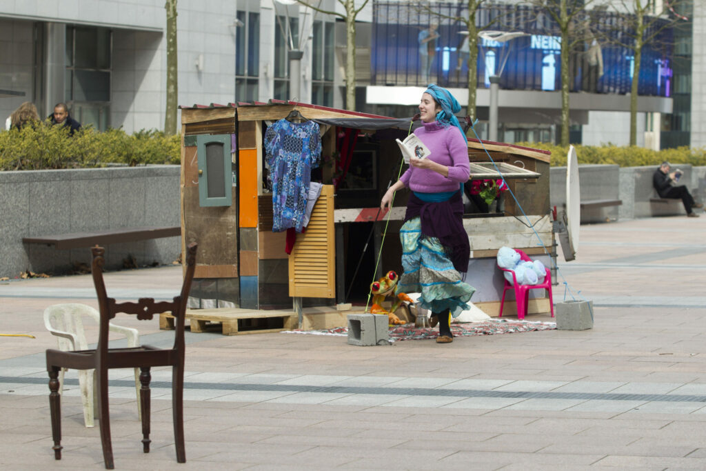 Myths and realities of Roma begging in Brussels