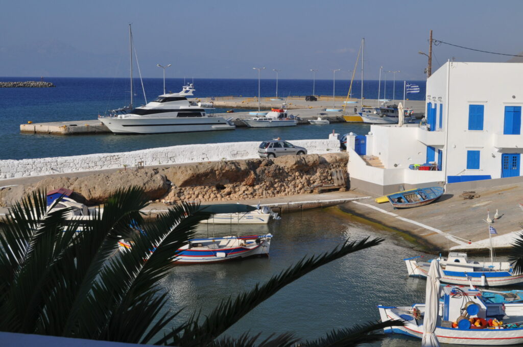 Southern Greece hit by 6.1 magnitude earthquake