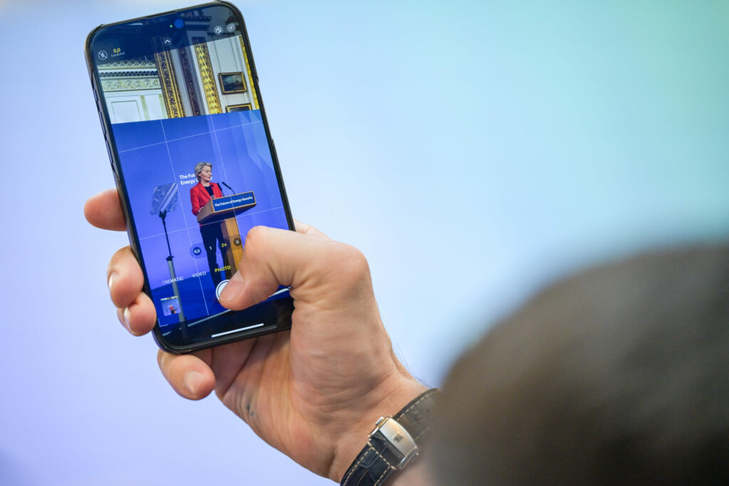 Pfizergate: Key judgement on Von der Leyen texts today