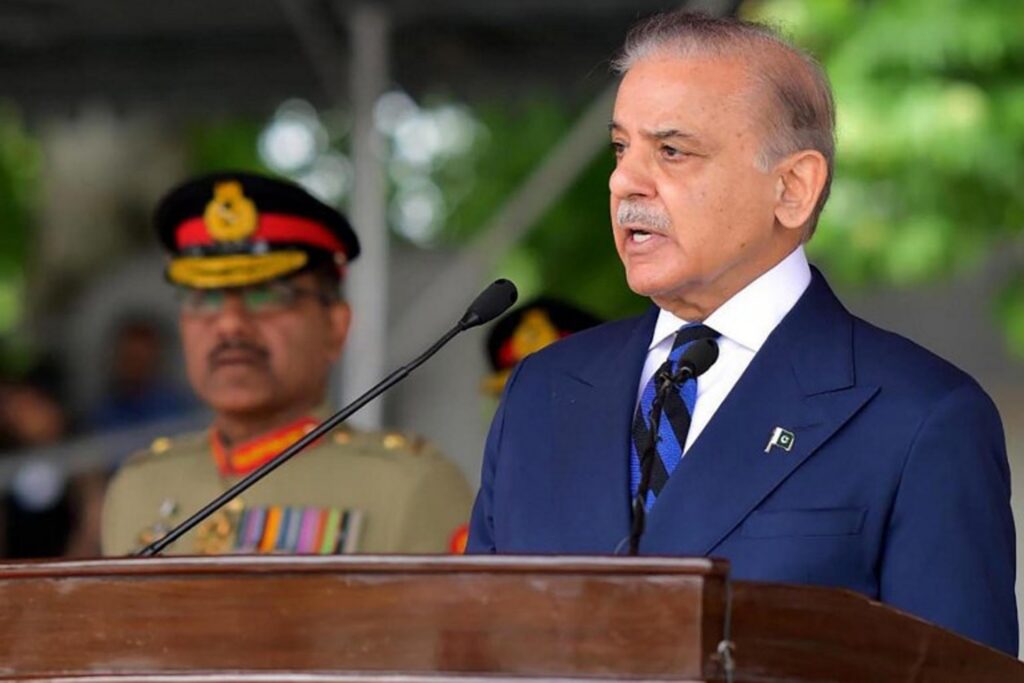 Pakistani PM promises strong response to Indian rocket attacks