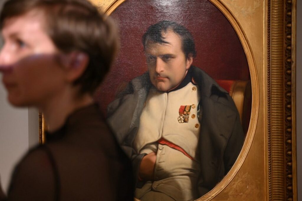 Napoleon's sword sells for almost €4.7 million in Paris