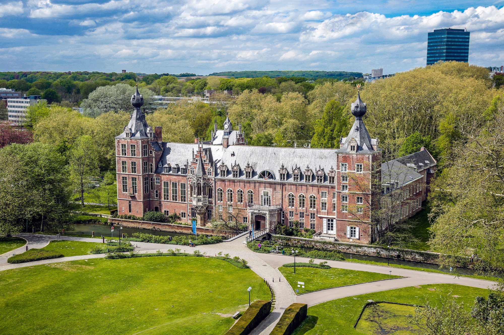 A year of wonder and curiosity: Celebrating 600 years of KU Leuven