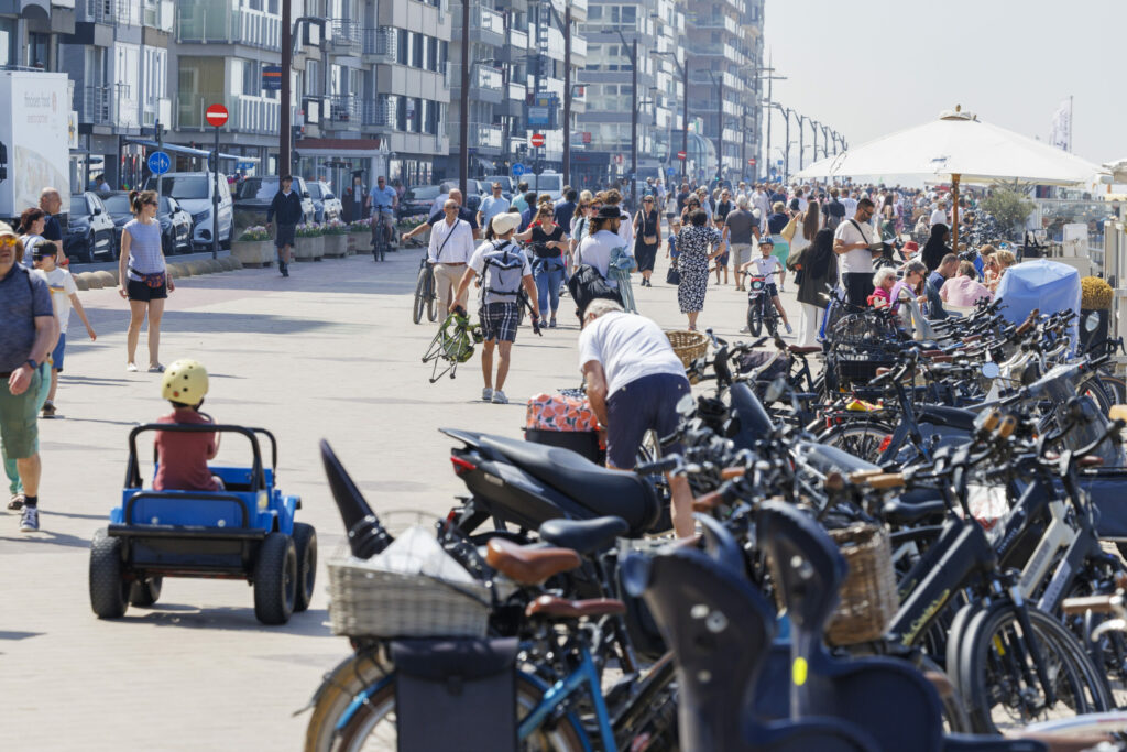 Knokke-Heist launches measures to manage crowds on summer peak days