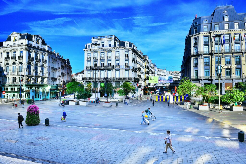 Fresh clashes erupt in Brussels