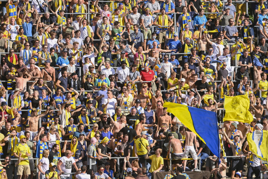 An atmosphere of fun and hope in Saint-Gilles ahead of decisive match