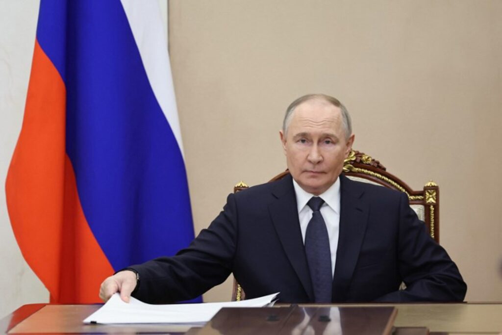 Putin dismisses the commander of Russia's land army