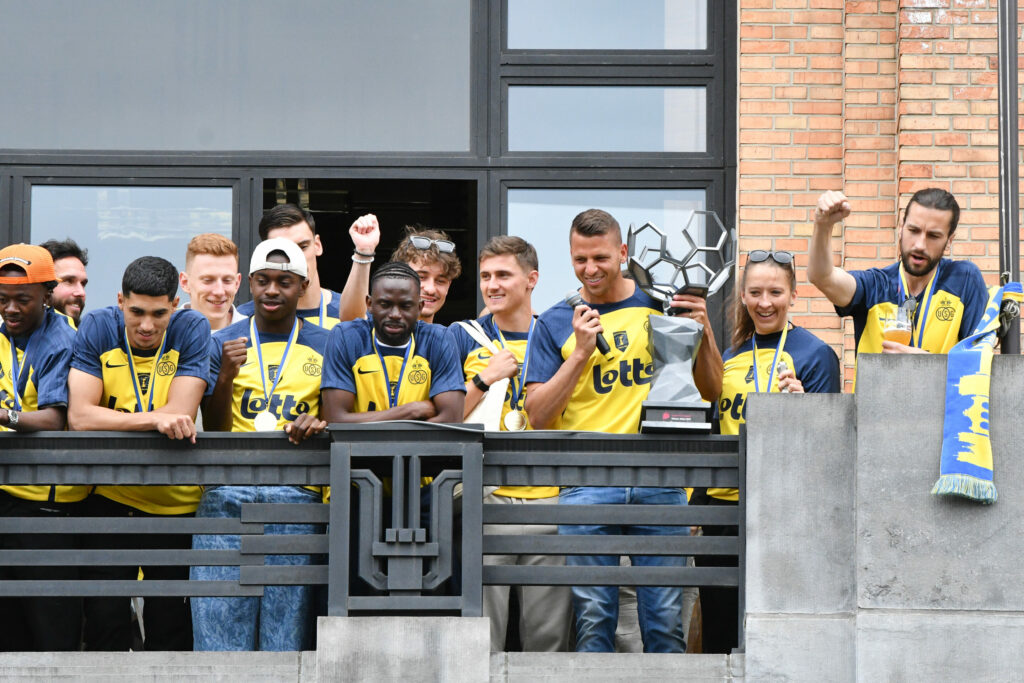 Union Saint-Gillioise praised at Forest town hall after historic title win