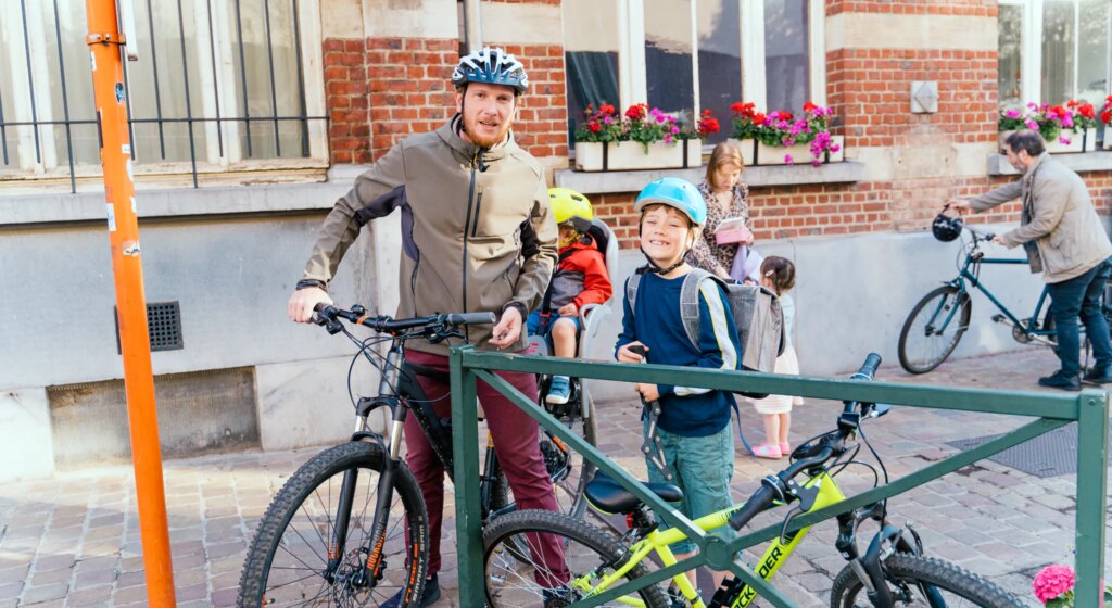 Family leave extended by five days per child