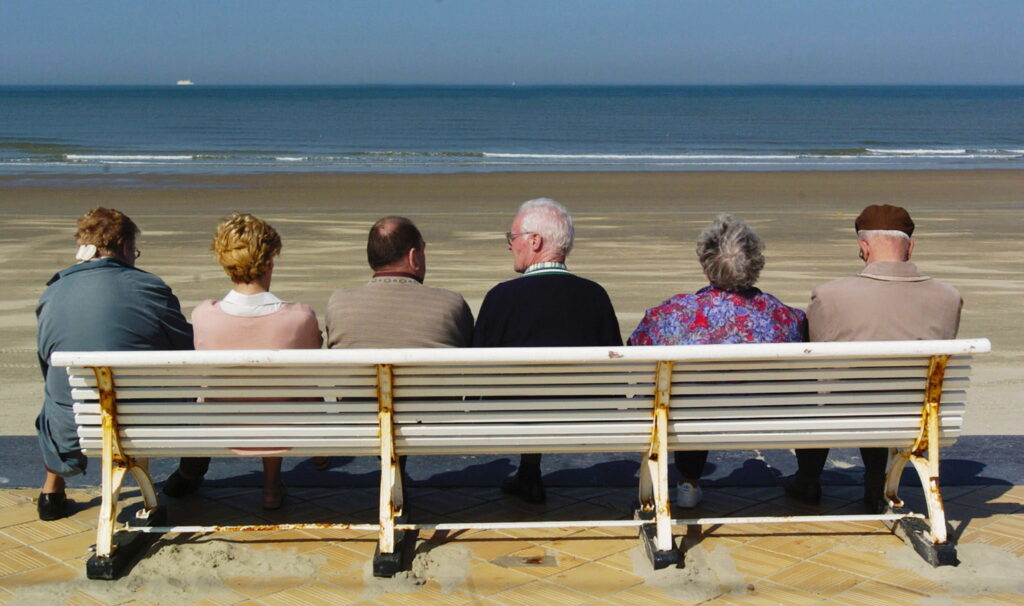 Tens of thousands more over-65s expected on labour market