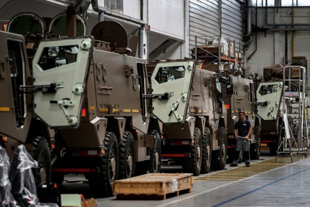Belgian Army's armoured vehicles to be maintained for 30 years by three major players