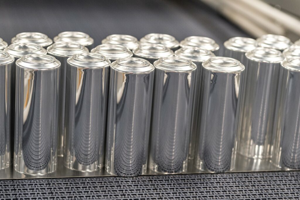 Bailiff revisits Genk can factory blocked by strikers