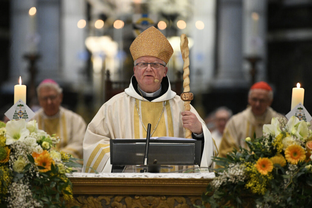 Pope accepts resignation of Belgian bishop