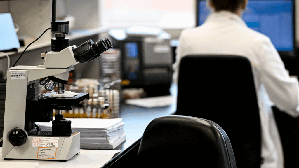 Brussels' antibiotic resistance researcher up for publicly voted award