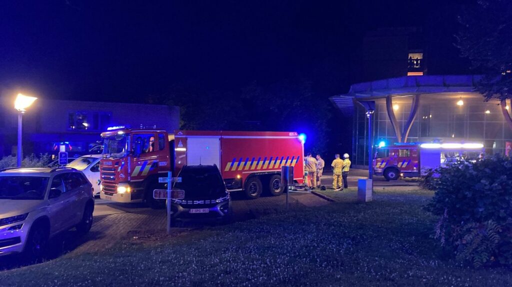 Overnight fire in Namur hospital disrupts operations on Monday