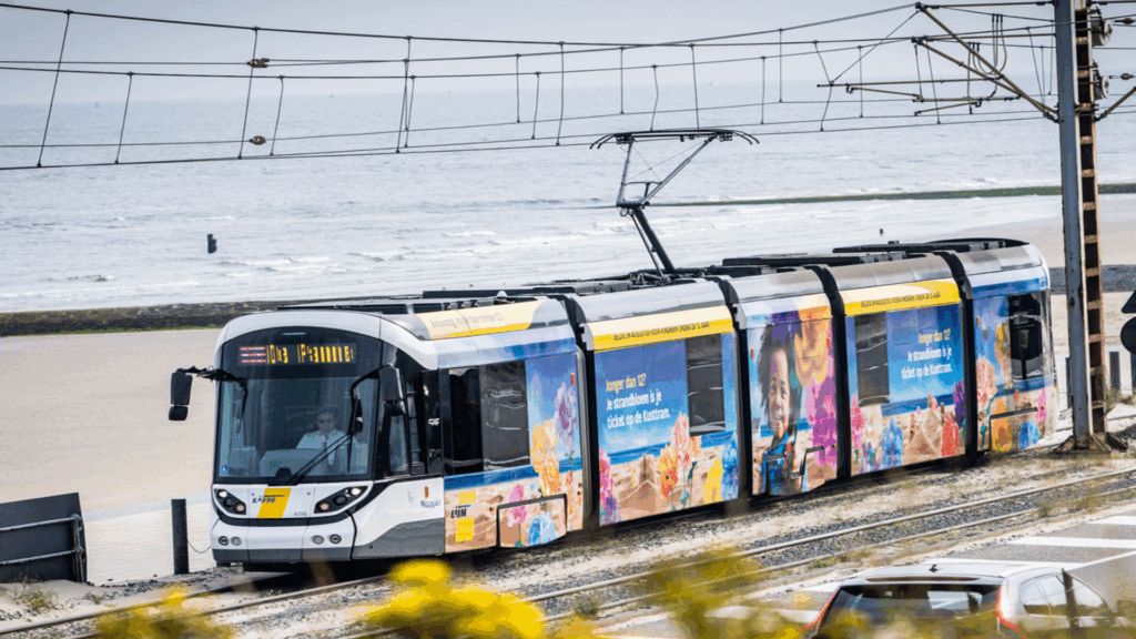 Flower power - Children to travel along Belgian coast for free
