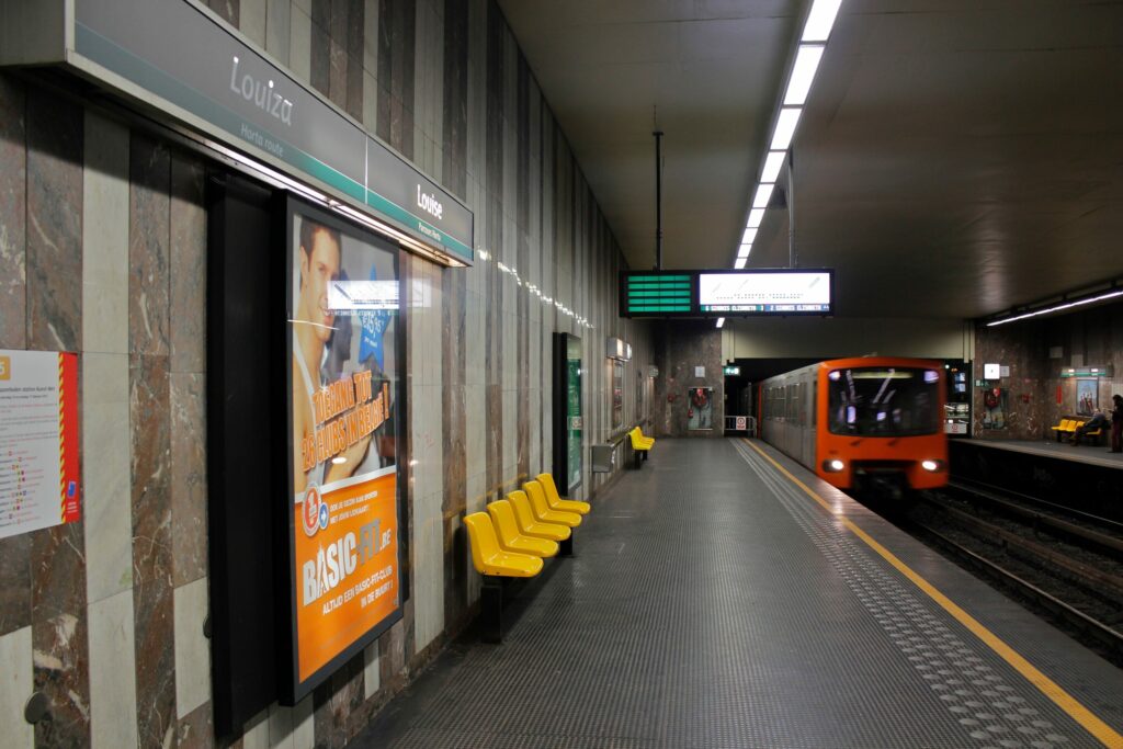 High temperatures cause more metro breakdowns in Brussels