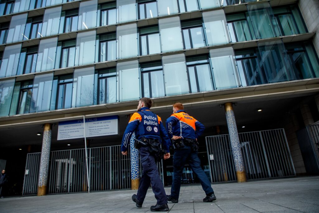 Public prosecutor employee arrested for alleged drug trafficking