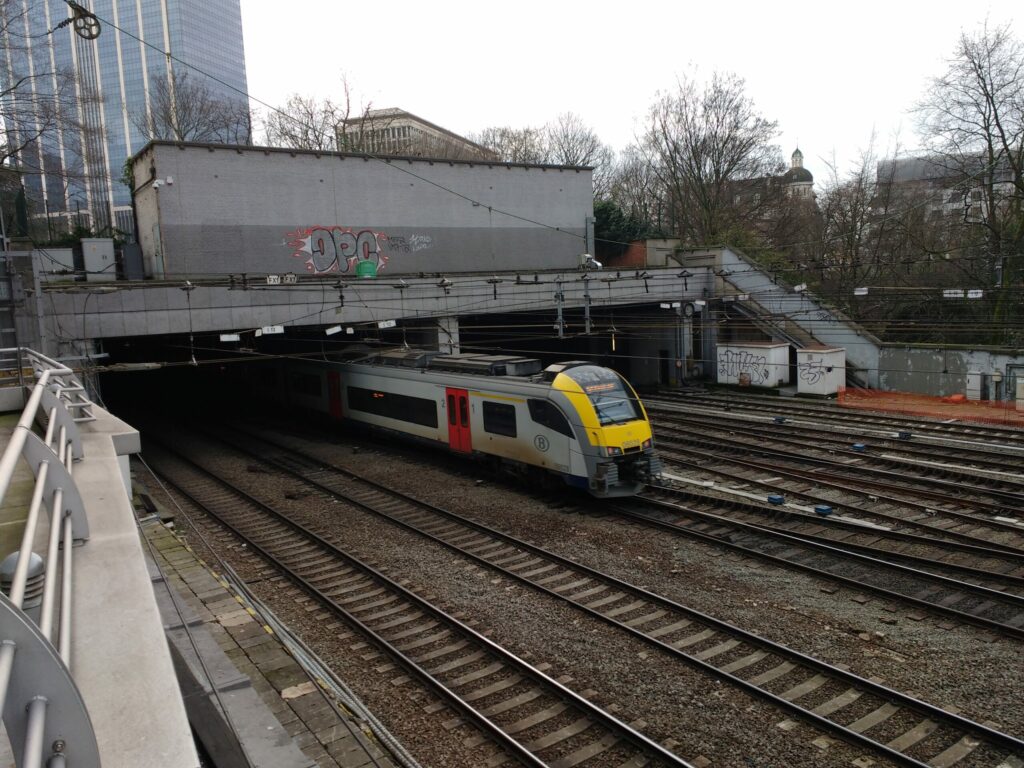 Suspicious package neutralised in Brussels, rail traffic restored