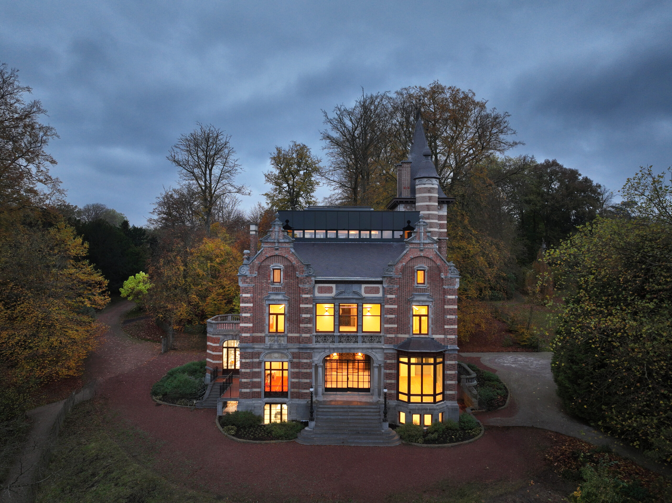 'The castle had burned twice, and all that remained were ruins'